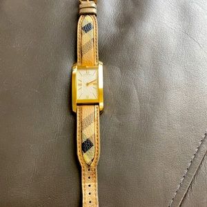 Burberry plaid leather watch